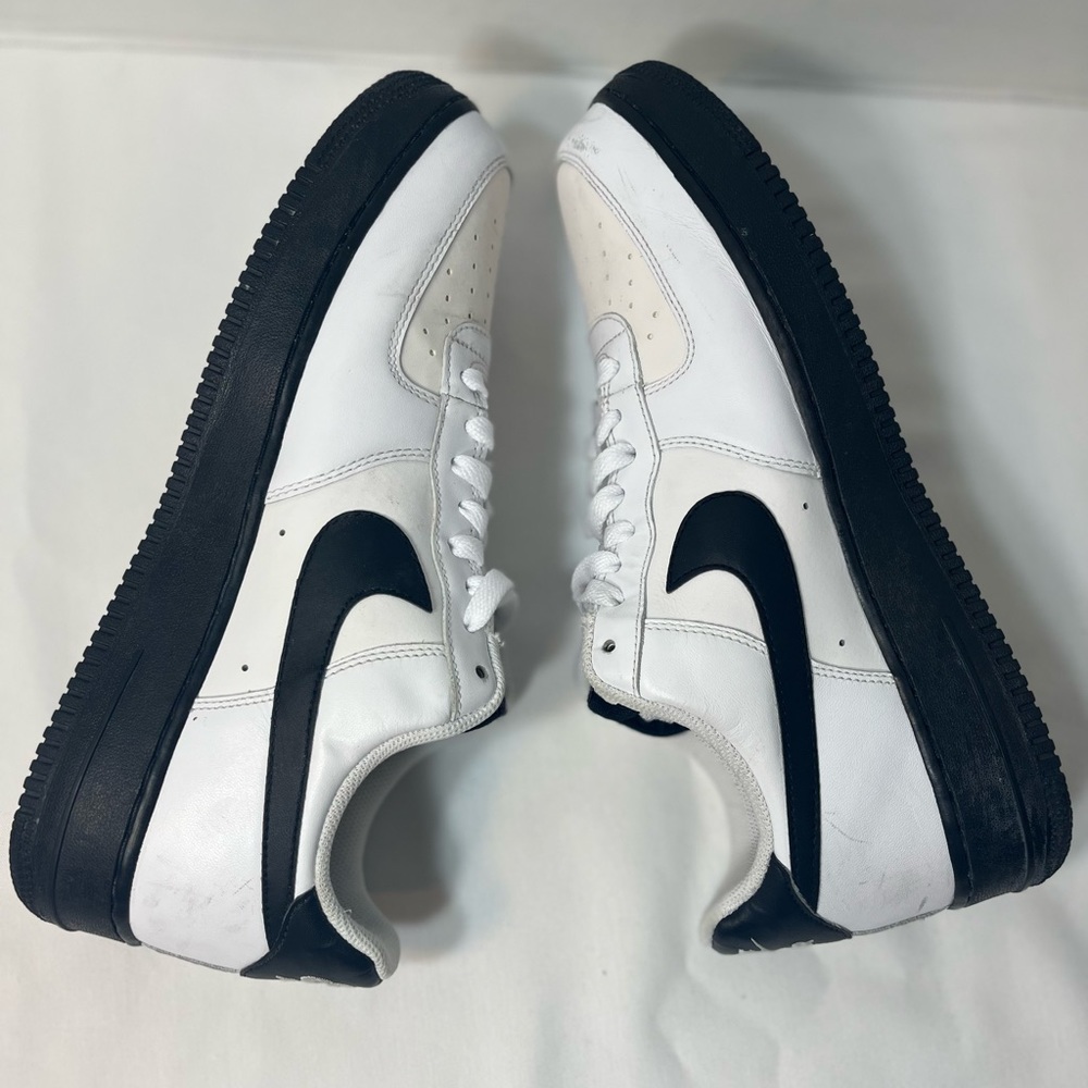 Nike Air Foce One 488298-140 Men's Shoes Size 11.5